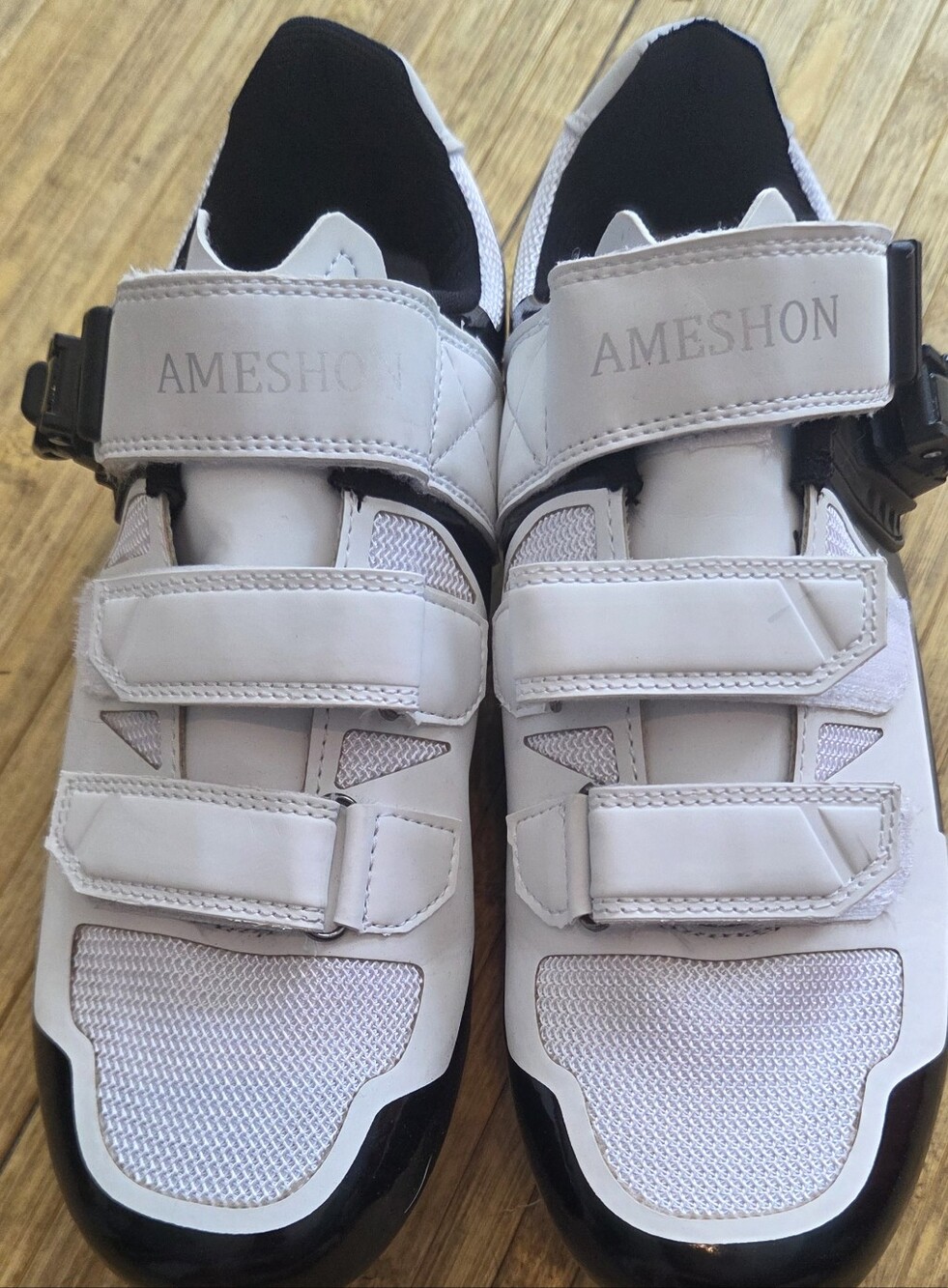 Women's White Cycling Shoes with Black Accents Sz 41